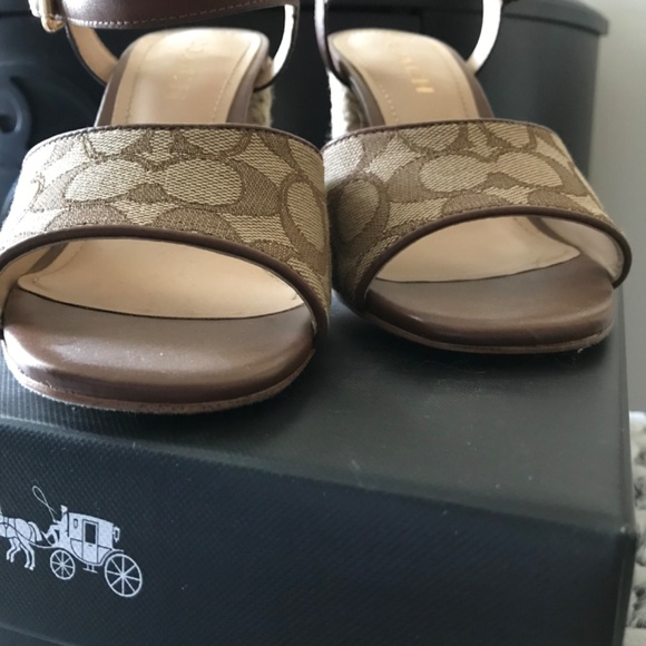 Coach Signature C Open Toe Sandal - Picture 4 of 13